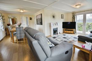 Photo 16- click for photo gallery